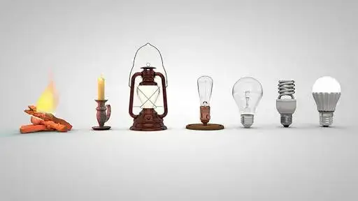 A evolução das lâmpadas. Começando por uma fogueira, vela, lampião, lâmpada incandescente com filamento de carbono, lâmpada incandescente com filamento de tungstênio, lâmpada fluorescente e finalmente a lâmpada de LED.
